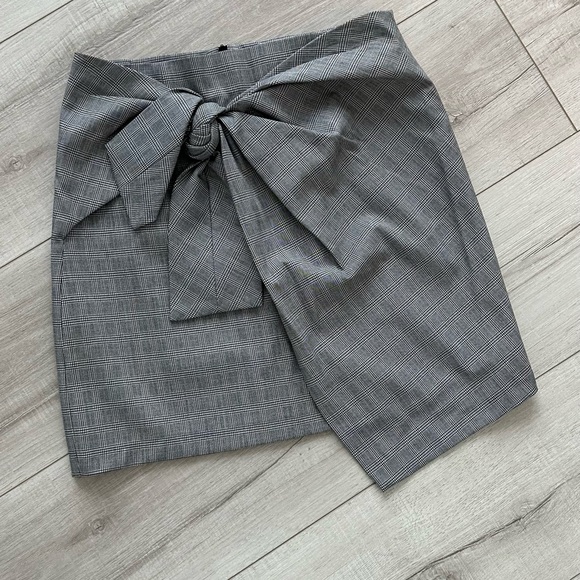 Zara Dresses & Skirts - Zara skirt
